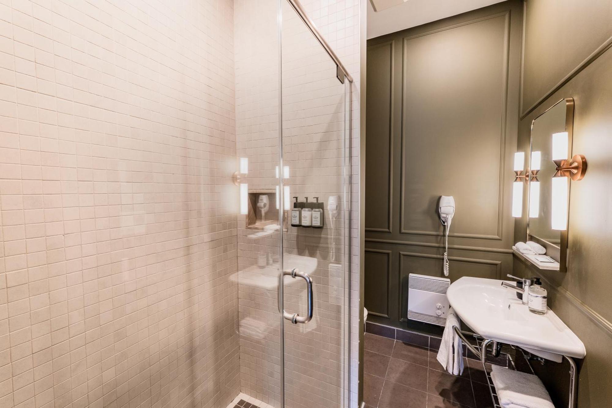 Apartahotel Self Check-in Boutique - Quartier Latin - 101 Montreal